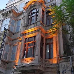 Adamantides Hotel