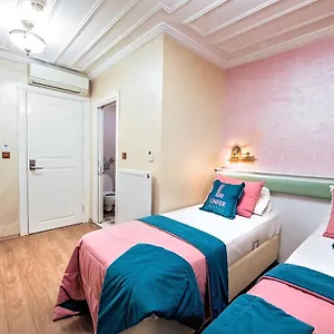 Linfer Taksim Otel